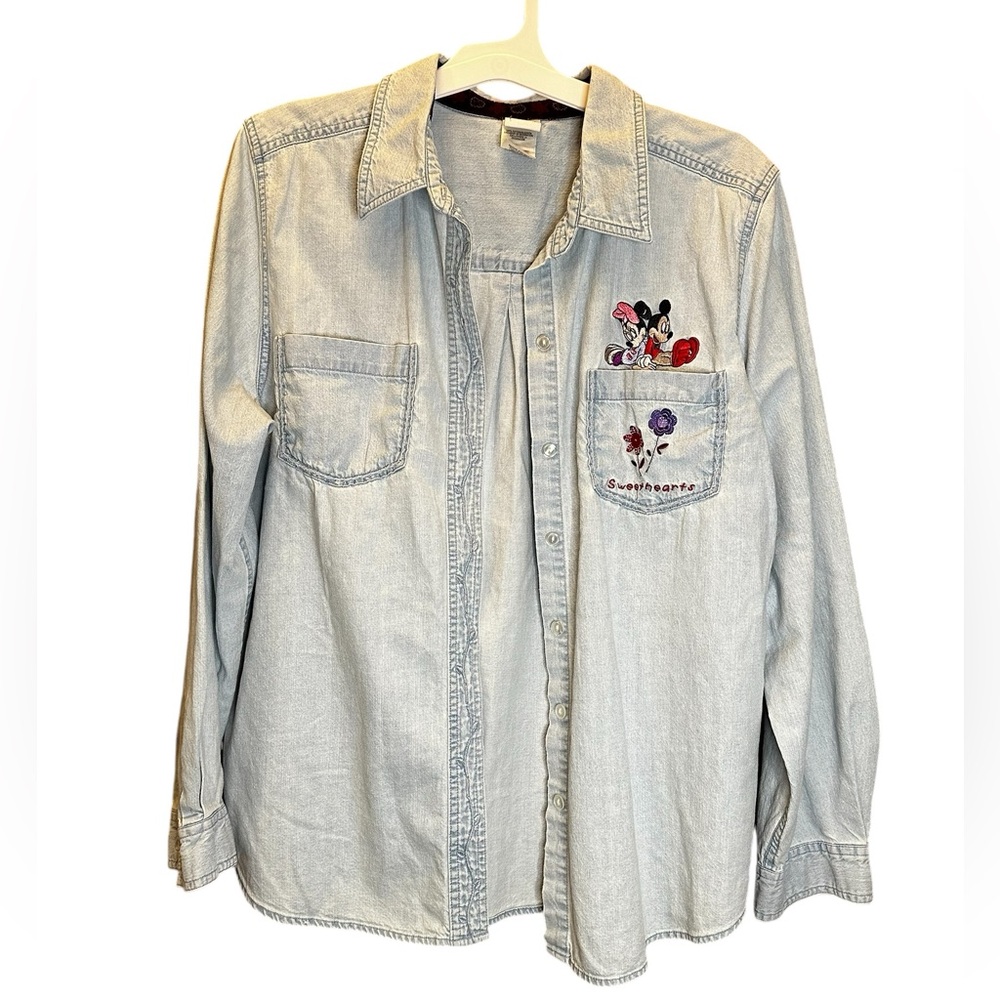 Vintage Mickey & Minnie Mouse light‎ denim long sleeve “sweat heart” shirt XL